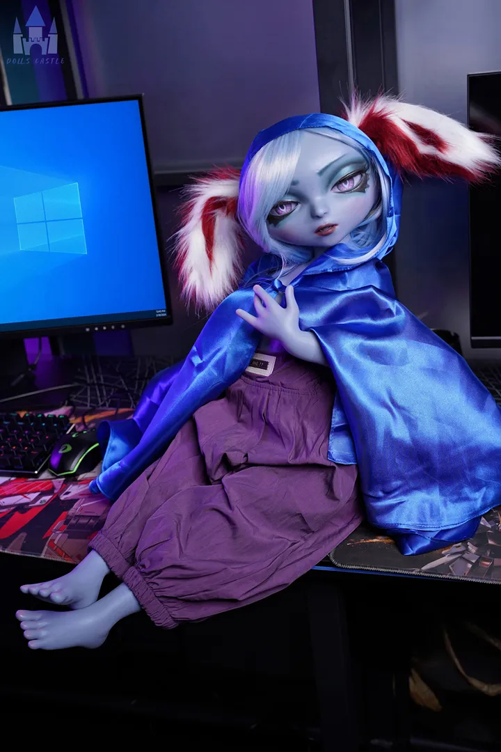 78cm (2ft7) Fantasy Silicone Sex Doll Vexa, Head SZ15